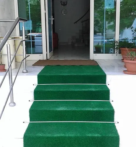 Pensiunea Helvetia Βουκουρέστι