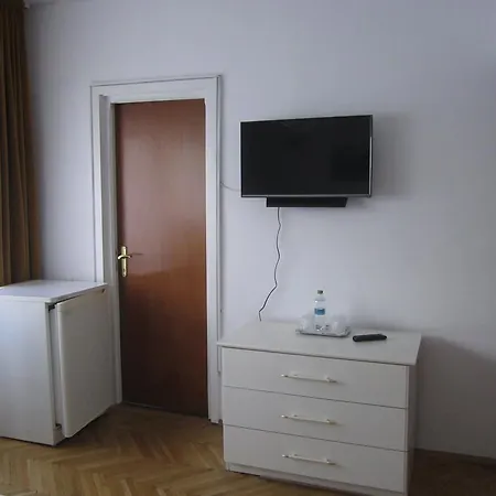 Vendégház Pensiunea Helvetia