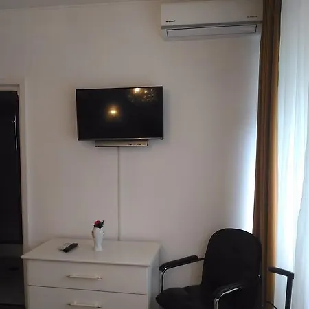 Pensiunea Helvetia 게스트하우스 부쿠레슈티